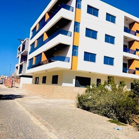 Brand New Spacious T3 Apartment In Santa Maria Luaran gambar