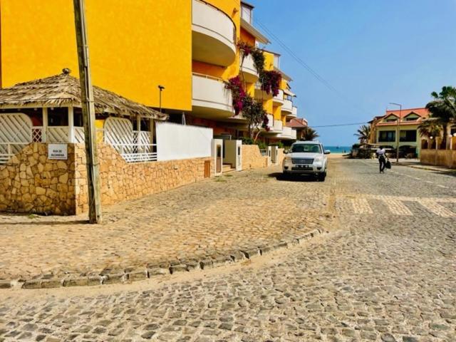 Brand New Spacious T3 Apartment In Santa Maria Luaran gambar