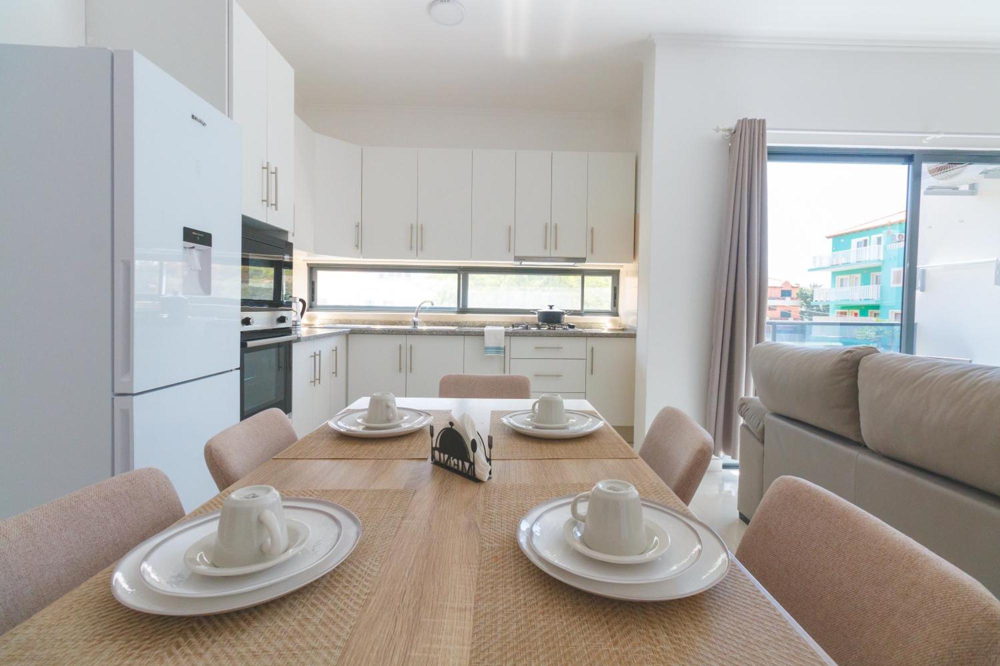 Brand New Spacious T3 Apartment In Santa Maria Luaran gambar